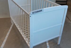 westborn ledikant veiligheidswaarschuwing - kopie