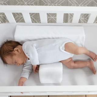 Voedingskussen voor Baby - Harten Mint