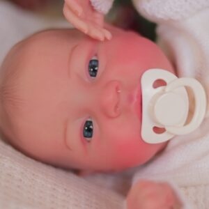 levensechte babypop